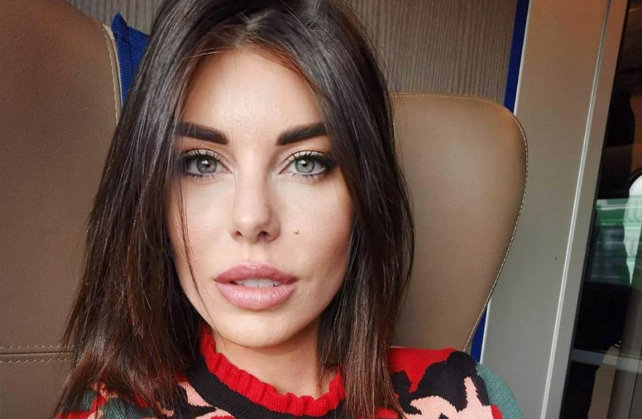 Bianca Atzei mamma bis? La risposta della cantante article-post