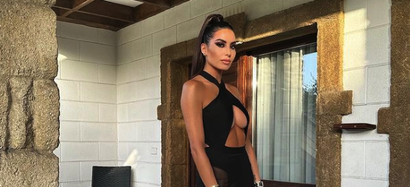 Elisabetta Gregoraci ritorno in tv: “ogni tanto sbircio il telefono di… “ article-post