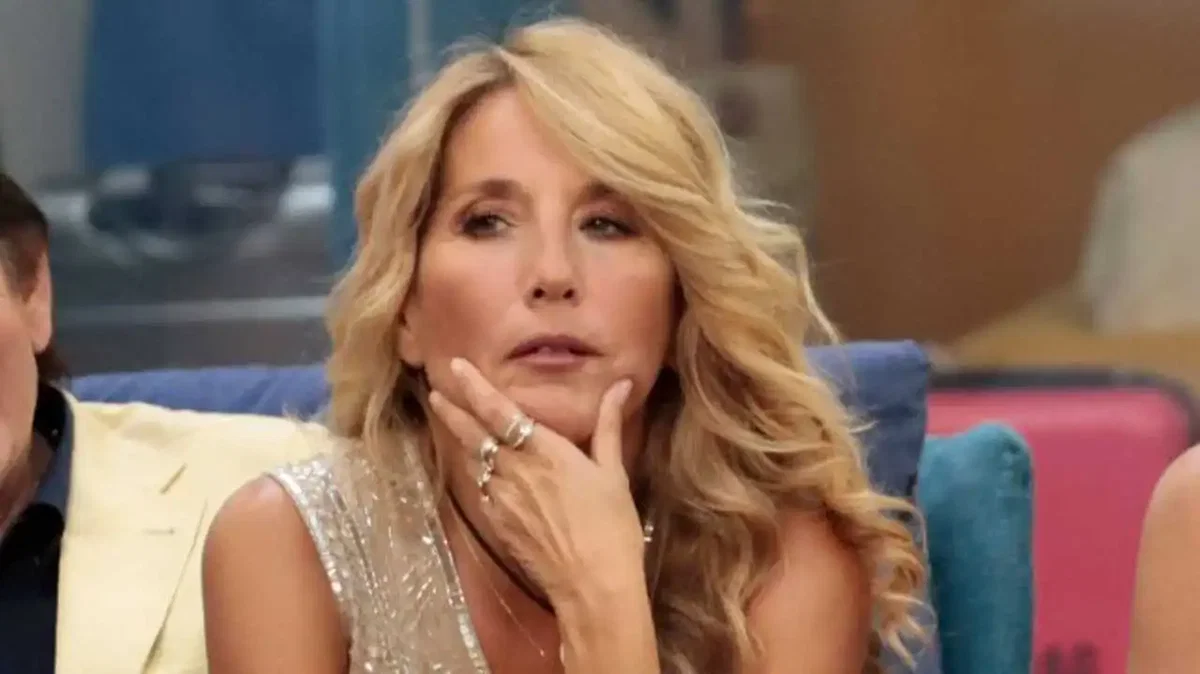 Jo Squillo confessioni inattese: da Sabrina Salerno a Elodie fino al GFVIP article-post
