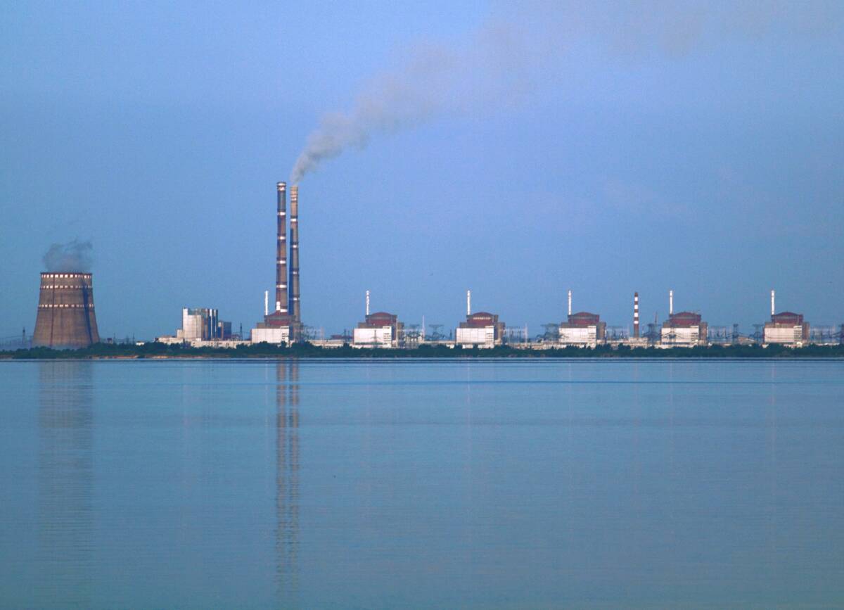 Zaporizhzhia, esplosioni nei pressi della centrale. In Russia colpito un bar a Taganrog: 15 feriti article-post