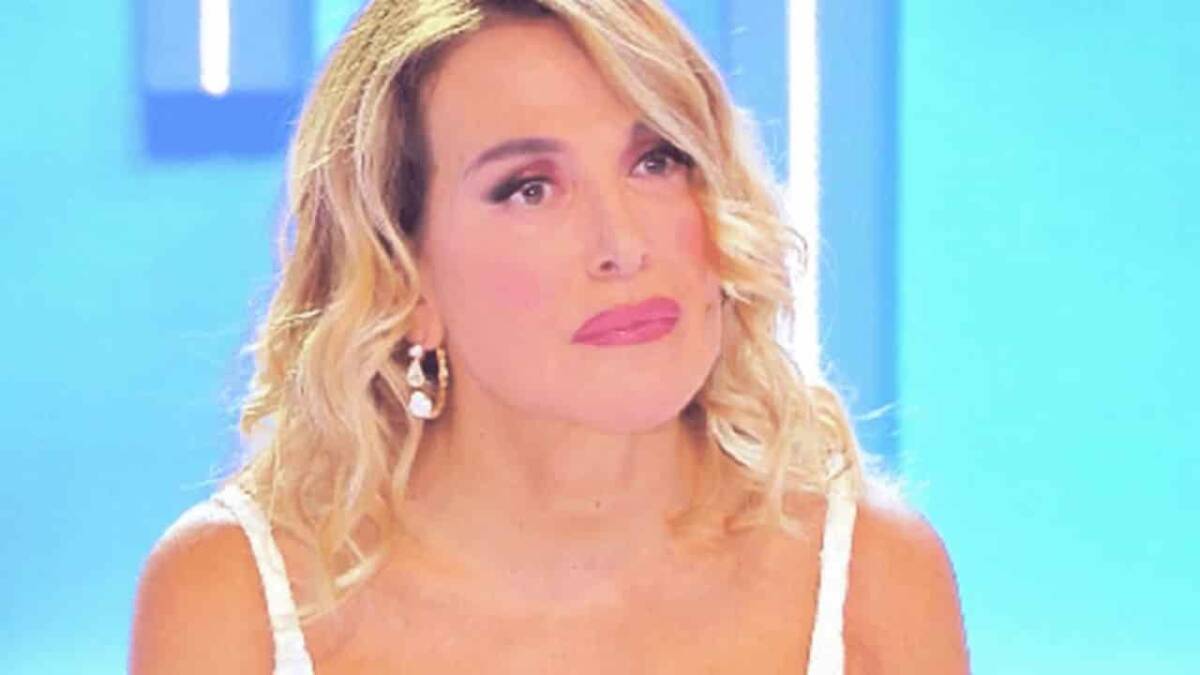 Barbara d’Urso, l’addio a Mediaset non concordato: la rivolta della sorella article-post
