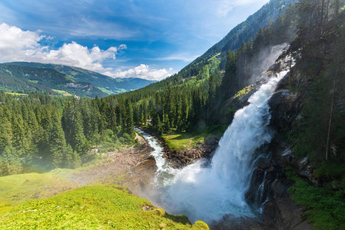 Annika Deidda precipita da una cascata in Svizzera article-post