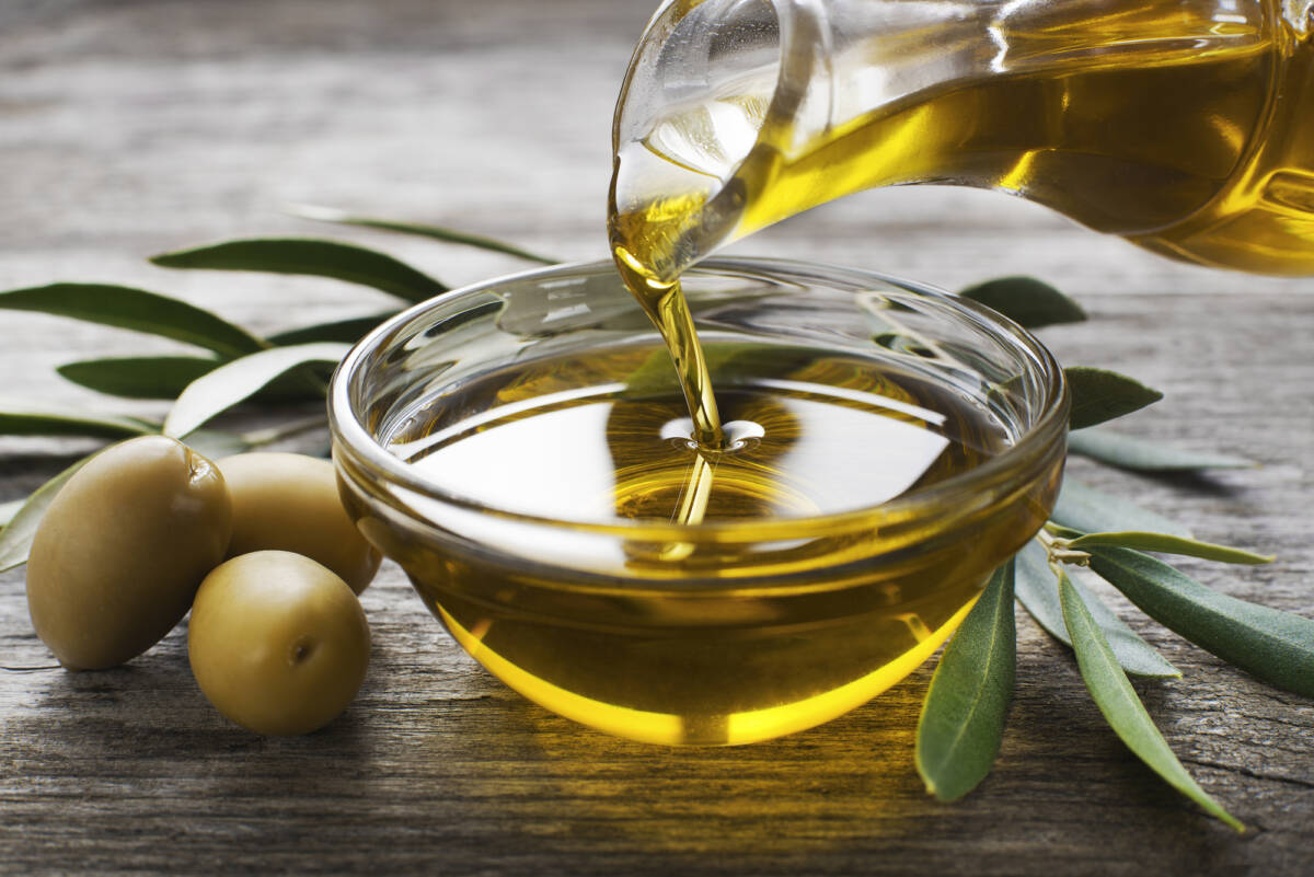 Quali sono gli alimenti che fanno venire fame e perché? La risposta è in alcune sostanze chimiche chiamate Age article-post