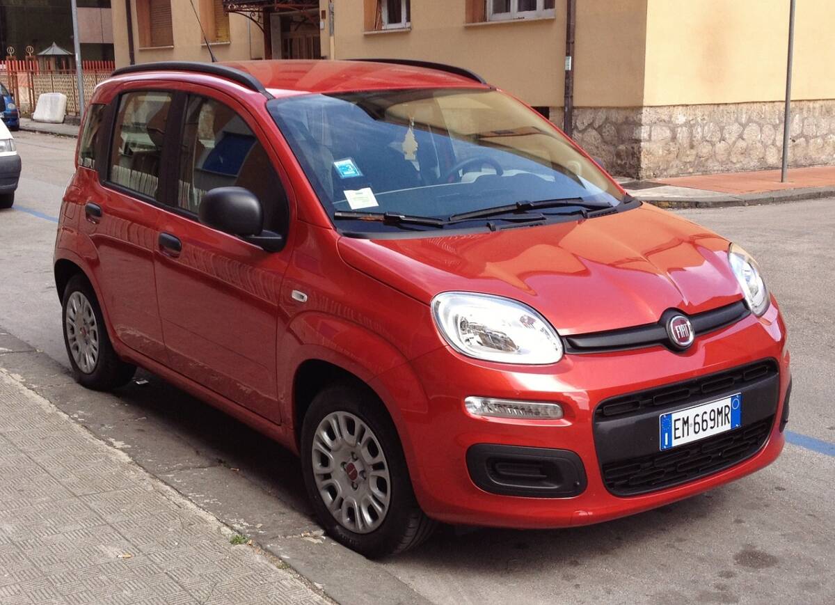 Mercato auto in Italia a luglio: vince Fiat Panda nella classifica generale article-post