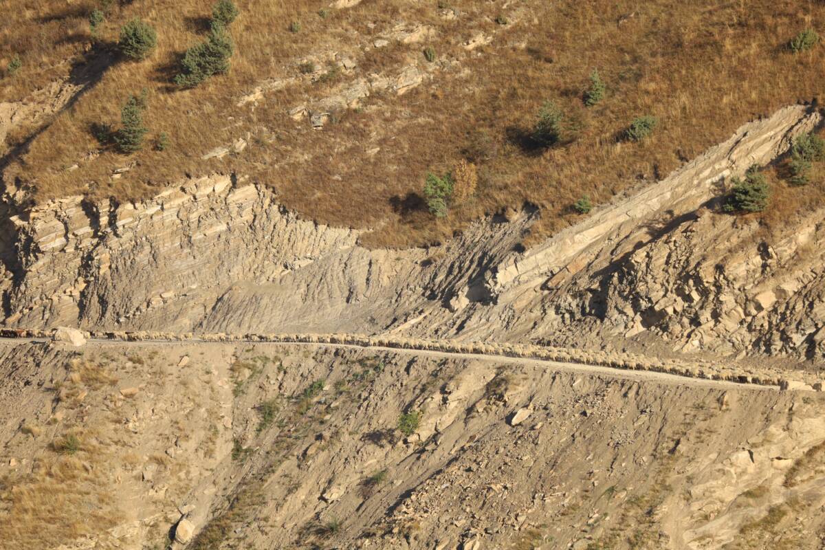 Frane in tutta Italia: chiuse strade al Nord. Frana in Savoia: stop dei treni Italia-Francia article-post