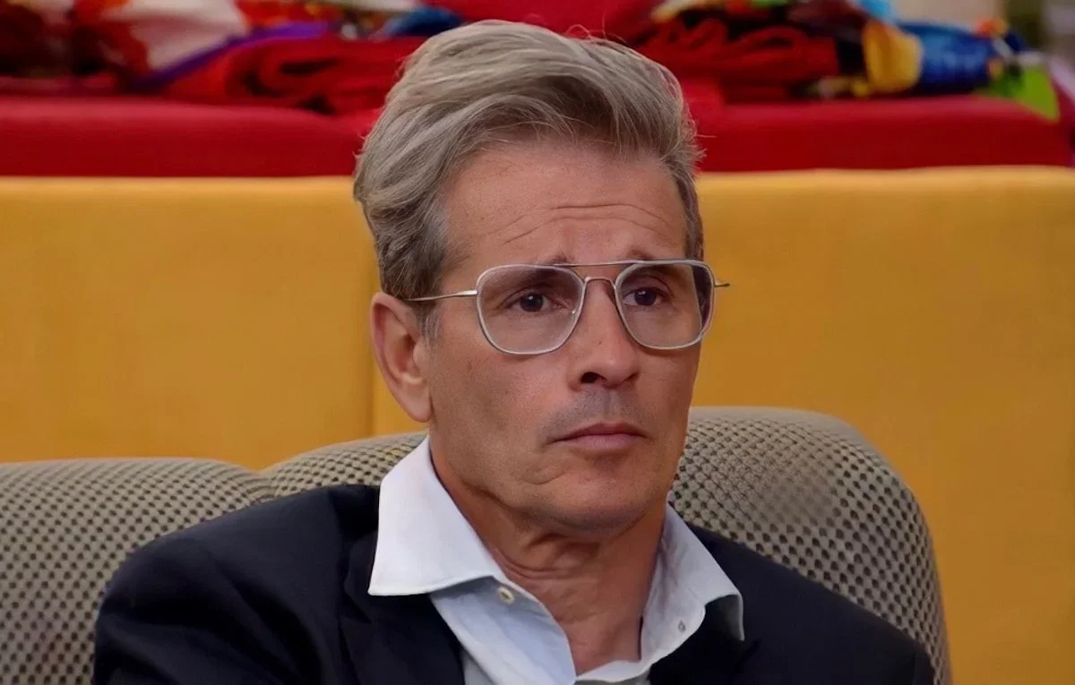 Grande Fratello, Marco Bellavia: “La Luzzi trattata come me” article-post