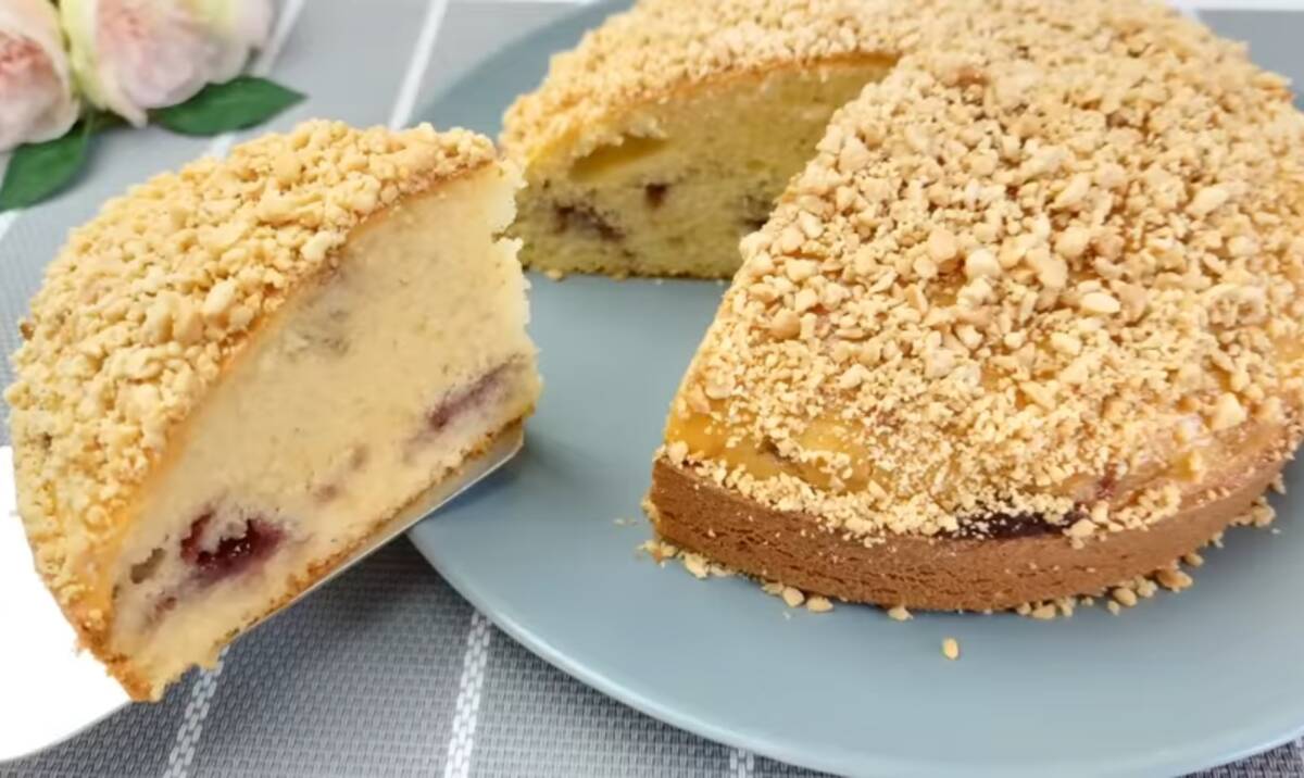 Torta con marmellata light e arachidi tritate article-post