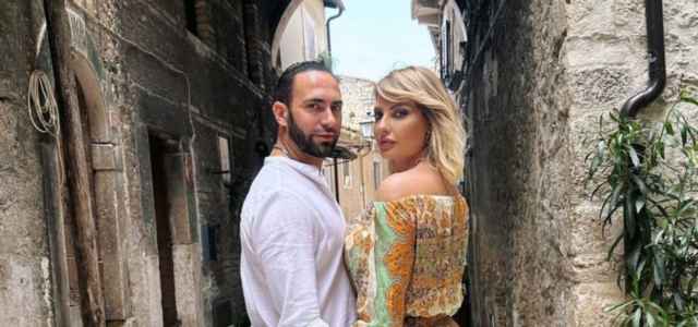 Stefano Oradei: “Io e Manila Nazzaro siamo due anime pure” article-post