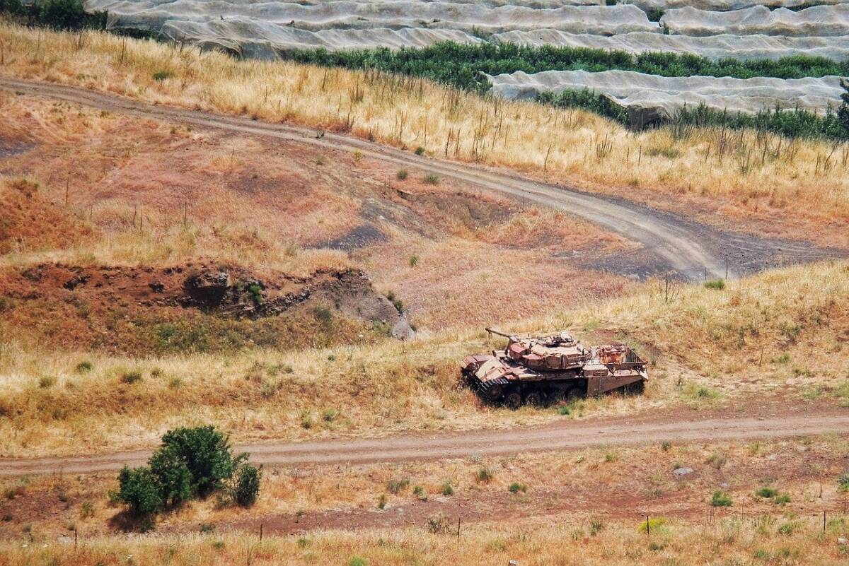 Israele, Gallant: no a guerra con Hezbollah. Ma la tensione al confine aumenta article-post