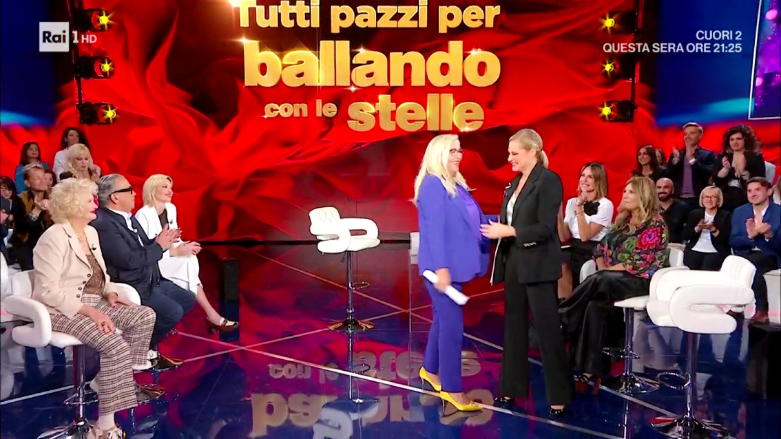 Mara Venier e Simona Ventura: fine delle ostilità article-post