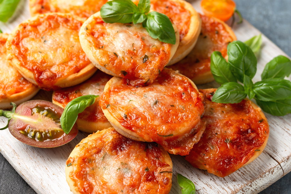 Pizzette da buffet in friggitrice ad aria, pronte in 8 minuti article-post