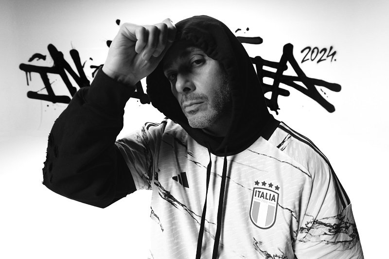 Fabri Fibra: online il video ufficiale, Una fotografia neorealista del nostro Paese article-post
