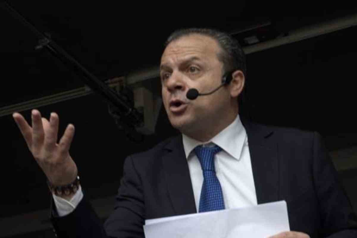 Sud Chiama Nord, toni duri di De Luca in conferenza stampa alla Camera article-post