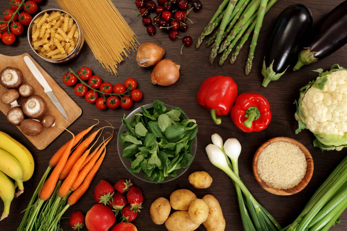 Lo sai che esistono 10 alimenti che aiutano a combattere lo stress a tavola? Eccoli article-post