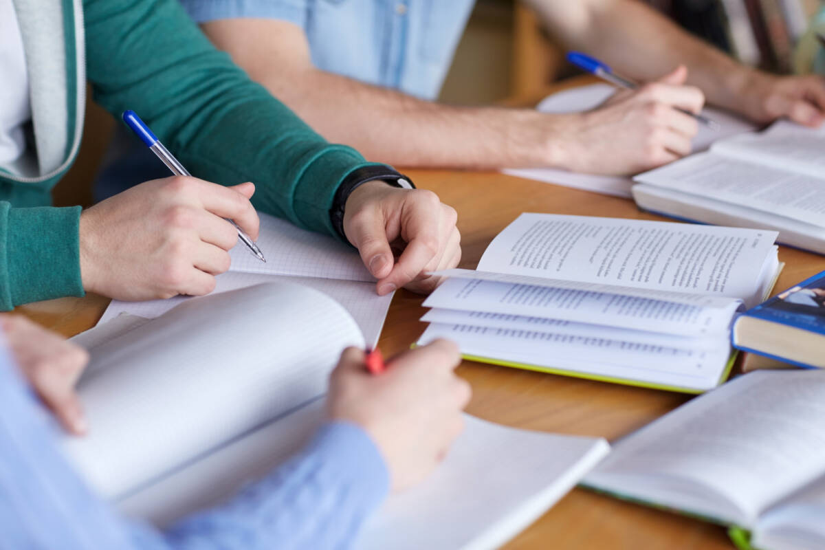 Maturità 2024: per il tema si scommette su Pirandello e D’Annunzio article-post
