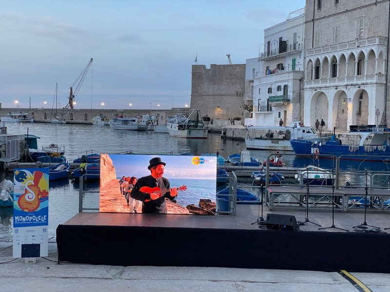 Festival dell’ukulele – Monopolele dal 30 maggio al 2 giugno a Monopoli article-post