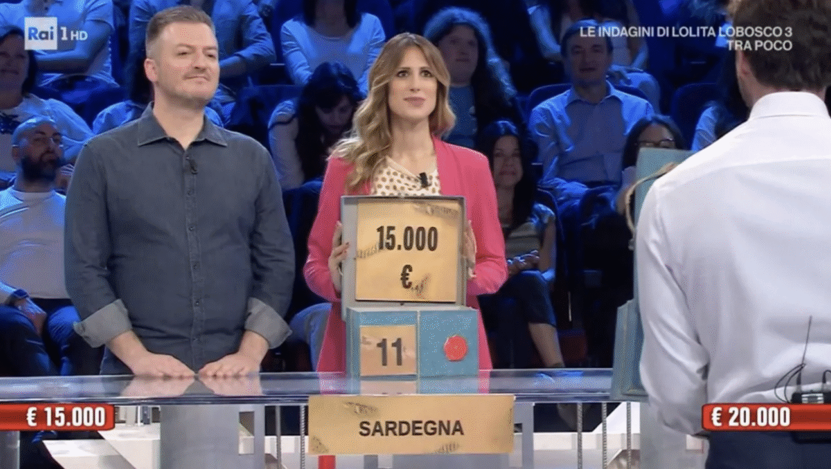 Affari Tuoi: Vanessa vince, ma poteva andare meglio. Social scatenati article-post