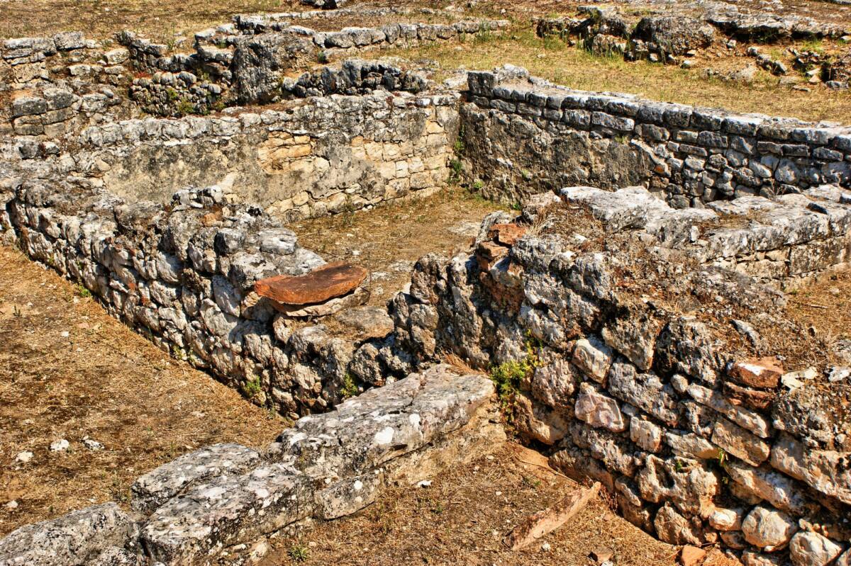 Scoperto un antico insediamento romano: riemergono rari reperti militari dopo 1.600 anni article-post