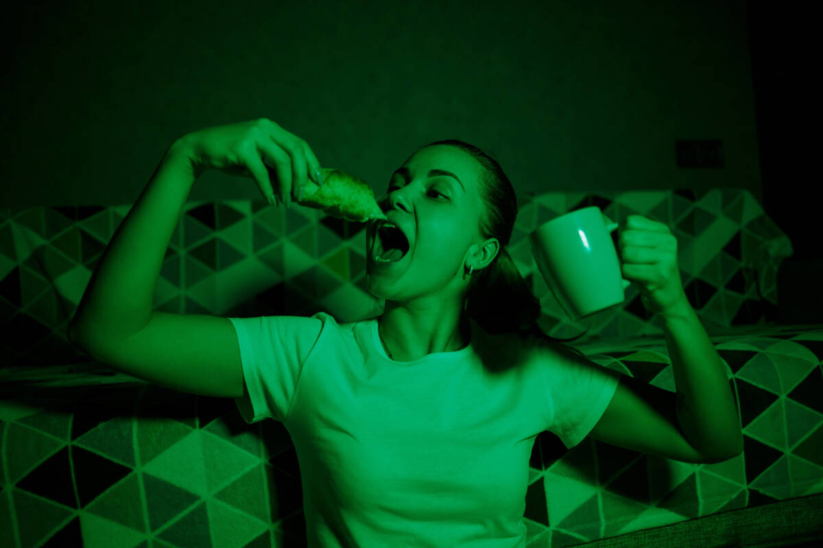 Perché la mancanza di sonno stimola il desiderio di cibo? article-post