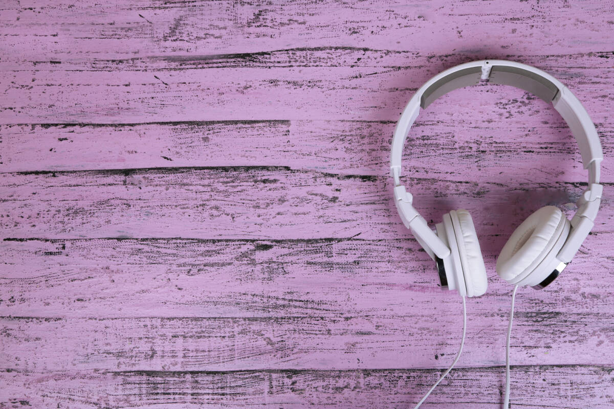 Tecnologia? No, grazie! Kamala Harris spiega perché non si fida del wireless article-post