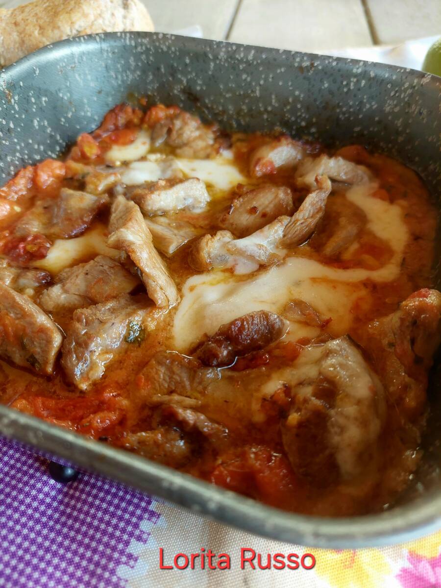 Dimentica la solita carne secca: ecco come rendere il tacchino succoso e filante con la friggitrice ad aria article-post