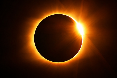 Eclissi di Sole oggi 12 agosto 2026: a che ora guardare il cielo in Italia e dove si vedrà meglio preview