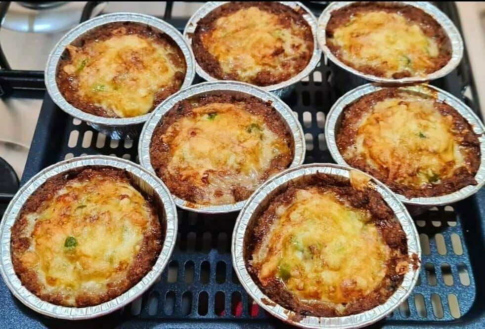 Cestini di polpette in friggitrice ad aria con un ripieno a sorpresa article-post