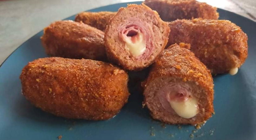 Mini polpettoni ripieni di prosciutto cotto e provola in friggitrice ad aria preview