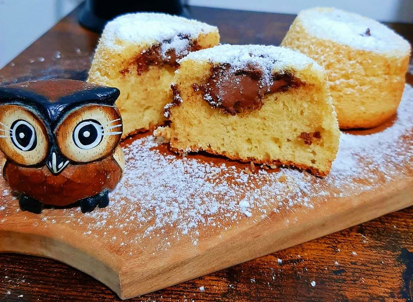 Muffin con cuore cremoso al cioccolato, cotti in friggitrice ad aria. Ricetta COLLAUDATA preview
