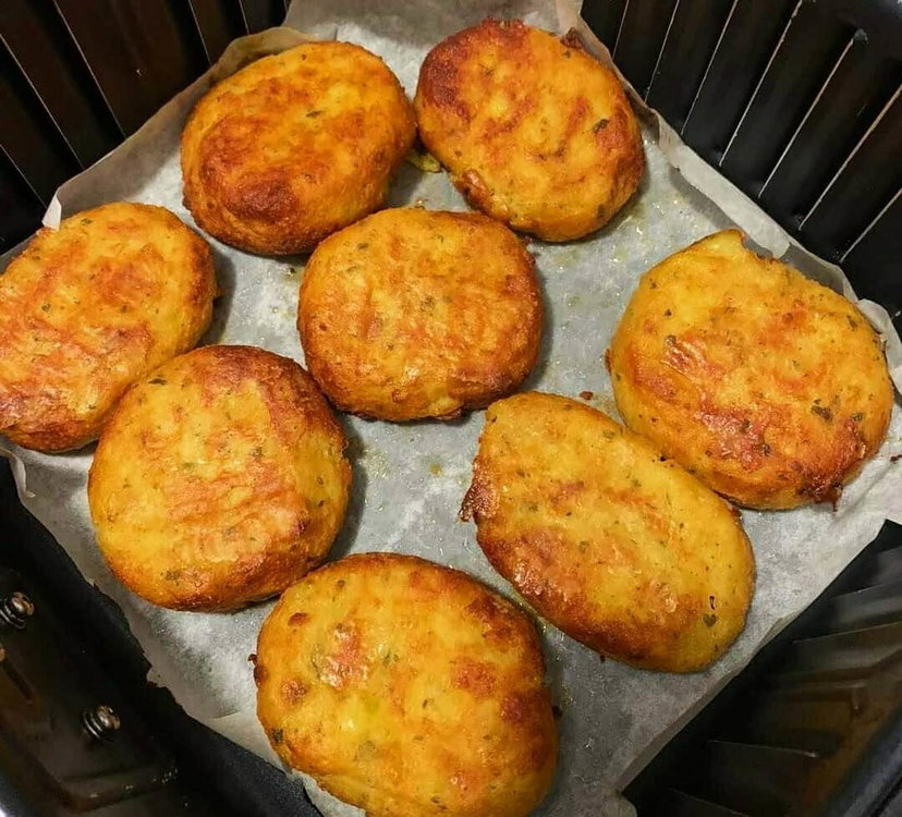 Polpette di patate in friggitrice ad aria, croccanti fuori e morbidissime dentro preview