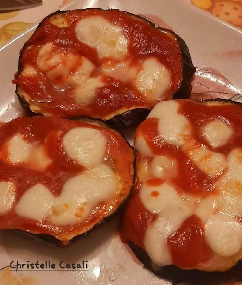 Pizzette di melanzane in friggitrice ad aria, ti svelo un trucco che pochi conoscono preview