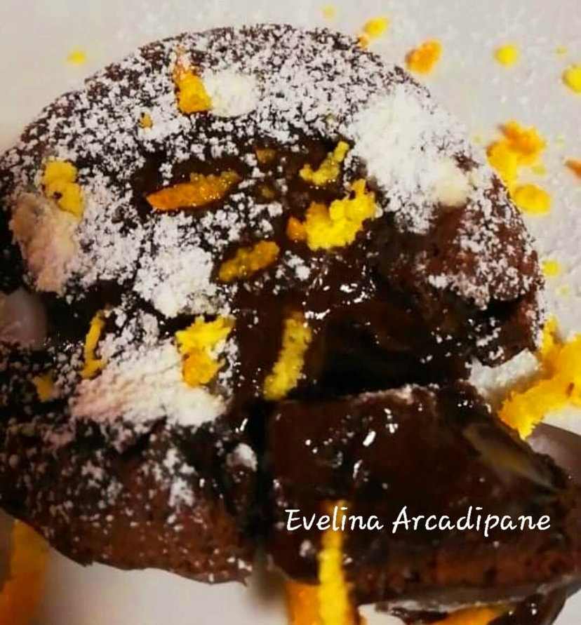 Tortino cuore caldo all’arancia, ecco la ricetta facilissima preview