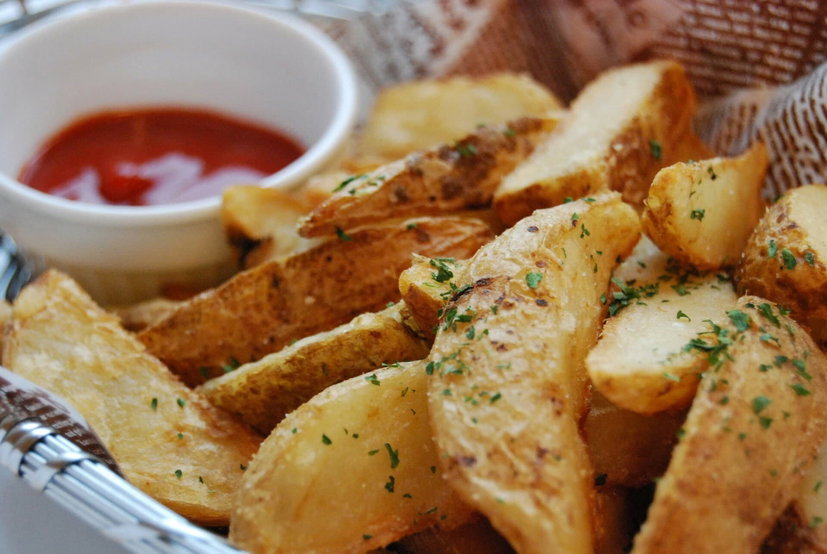 10 Trucchi per ottenere patate croccanti e dorate in friggitrice ad aria preview
