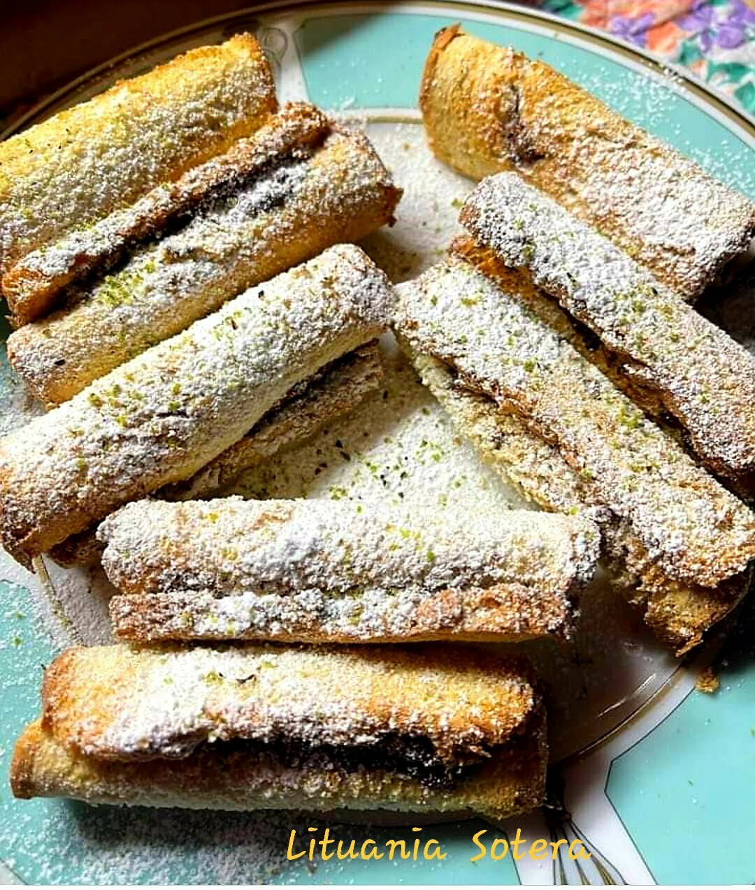 Rotoli di pancarré con nutella in friggitrice ad aria, pronti in 5 minuti article-post