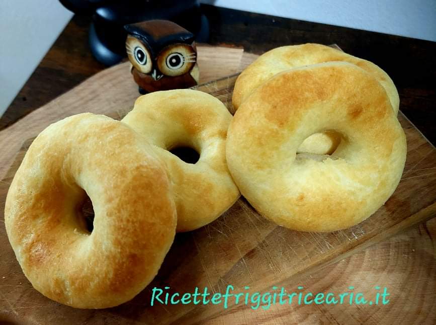 Ciambelle o graffe salate in friggitrice ad aria, soffici e morbidissime article-post