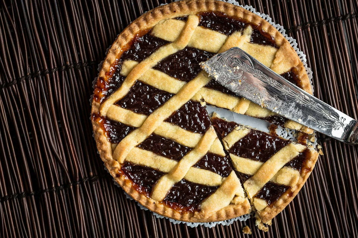 Crostata di marmellata in friggitrice ad aria, ecco la ricetta della frolla perfetta article-post