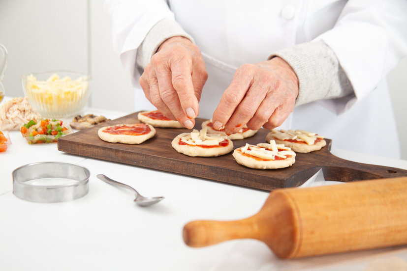 Pizzette velocissime in friggitrice ad aria con yogurt greco, pronte in soli 4 minuti preview