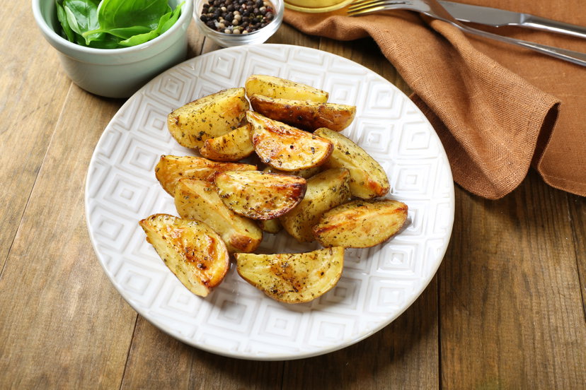 Patate piccanti in friggitrice ad aria, se ami il peperoncino provale subito preview