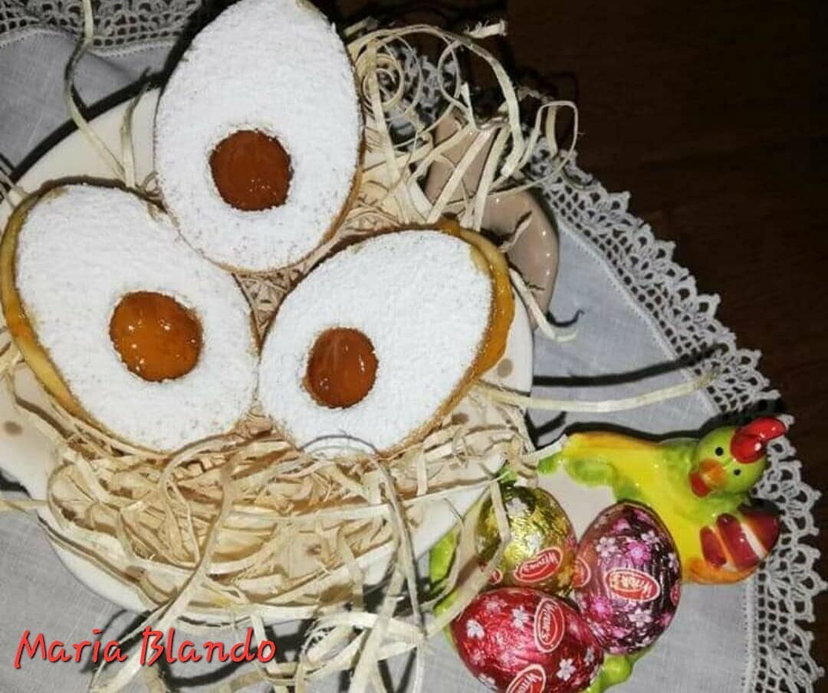 Biscotti UOVA DI PASQUA in friggitrice ad aria, ripieni di marmellata preview