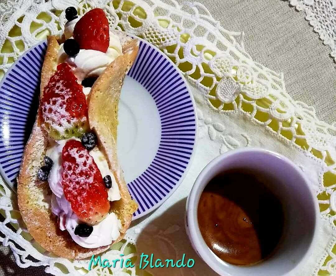Tacos con fragole e panna in friggitrice ad aria, pronti in 5 minuti article-post