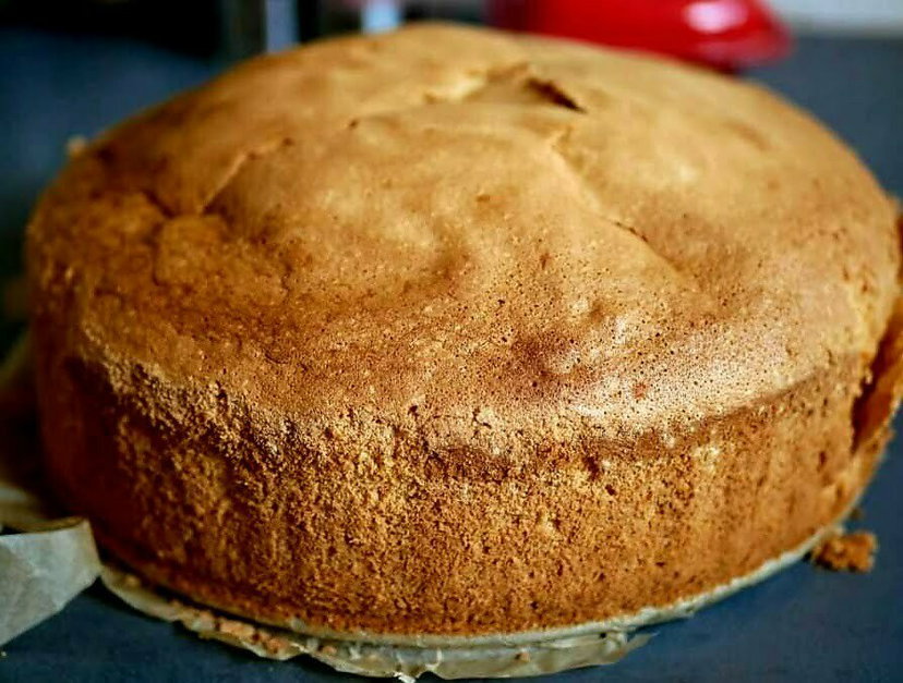 Pan di spagna in friggitrice ad aria, la ricetta per ottenerlo alto e soffice preview