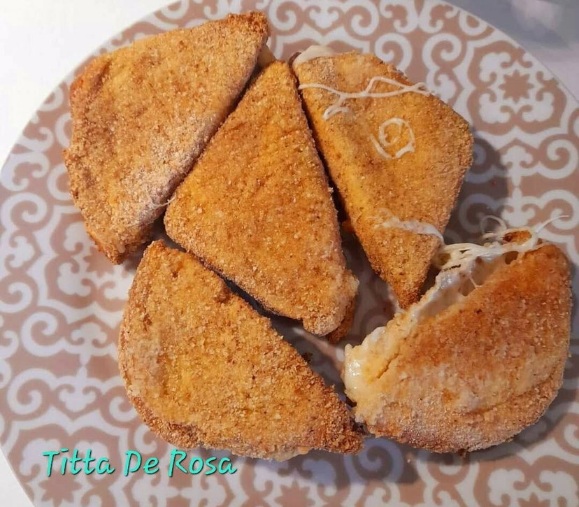Provola in carrozza in friggitrice ad aria, prova questa versione extra filante preview
