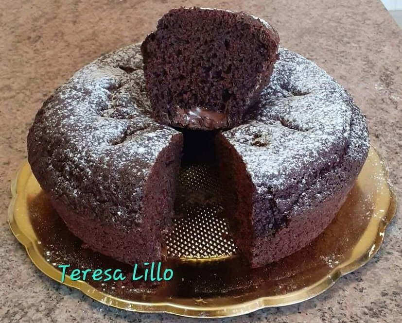 Ciambella estasi con nutella in friggitrice ad aria, buona da leccarsi i baffi preview
