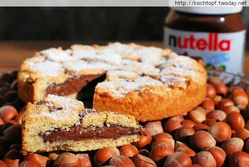 Crostata alla nutella in friggitrice ad aria, ecco i 4 trucchi per una crema spalmabile morbida preview