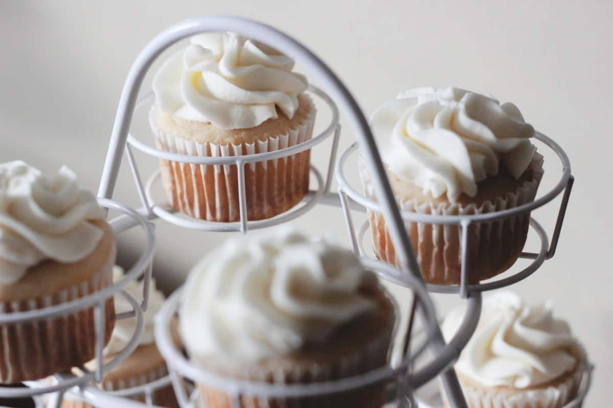 Muffin al limone in friggitrice ad aria, così morbidi che si sciolgono in bocca article-post