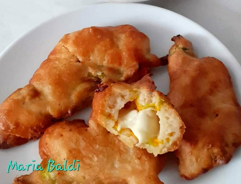 Fiori di zucca ripieni in pastella e fritti nella friggitrice ad aria, vi sveliamo il trucco preview