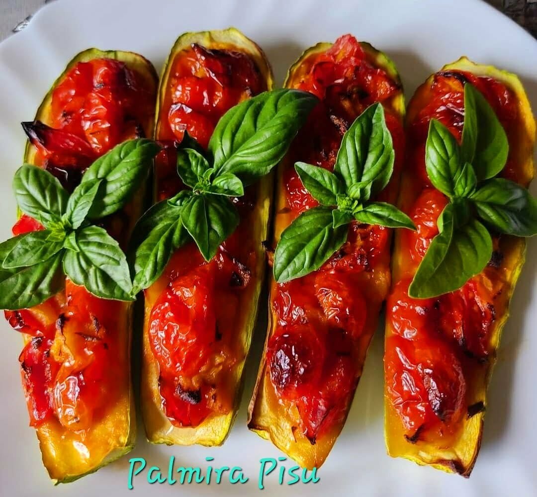 Zucchine con pomodorini in friggitrice ad aria, un contorno con pochissime calorie article-post
