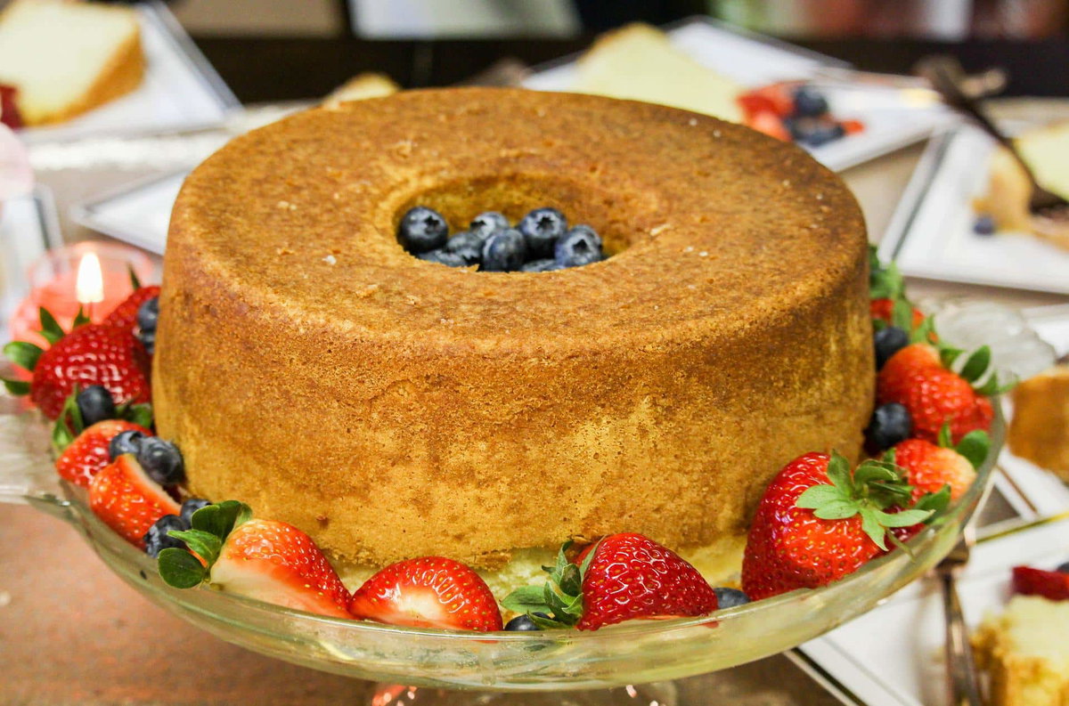 Torta alle fragole frullate in friggitrice ad aria, soffice e facilissima article-post