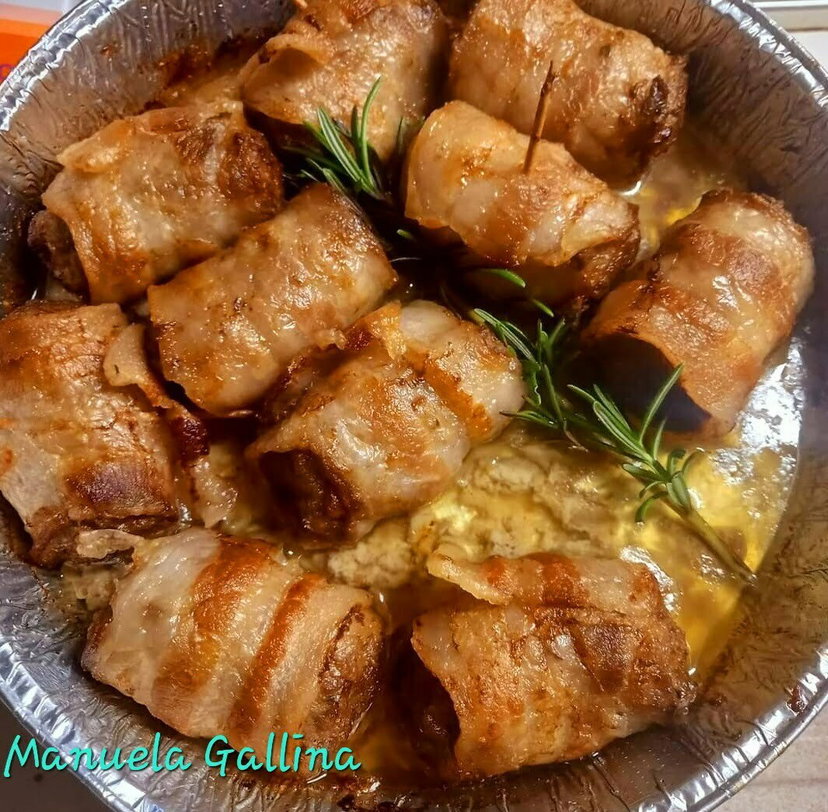 Involtini di pancetta ripieni di carne tritata in friggitrice ad aria preview