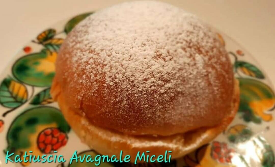 Bomboloni enormi in friggitrice ad aria, pronti in 7 minuti article-post